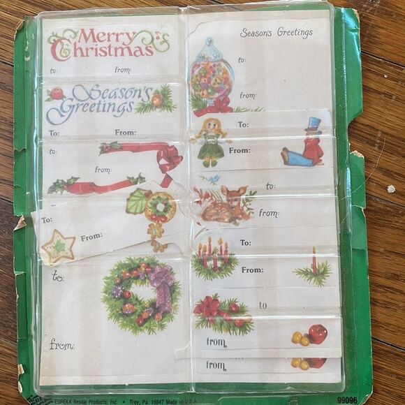 Vtg Christmas ephemera that includes gift tags & 2 Christmas cards - Picture 5 of 10